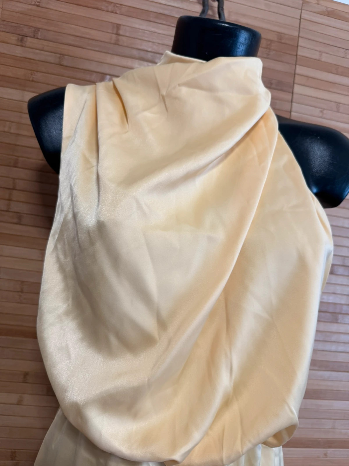 Divino vestido satinado de fiesta , talla M 😍 – La Boutique – taille M / 38 / 10 4