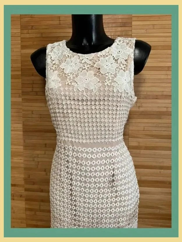 Divino vestido encaje de marca Quiz talla 42 😍 – Quiz – taille XL / 42 / 14 3