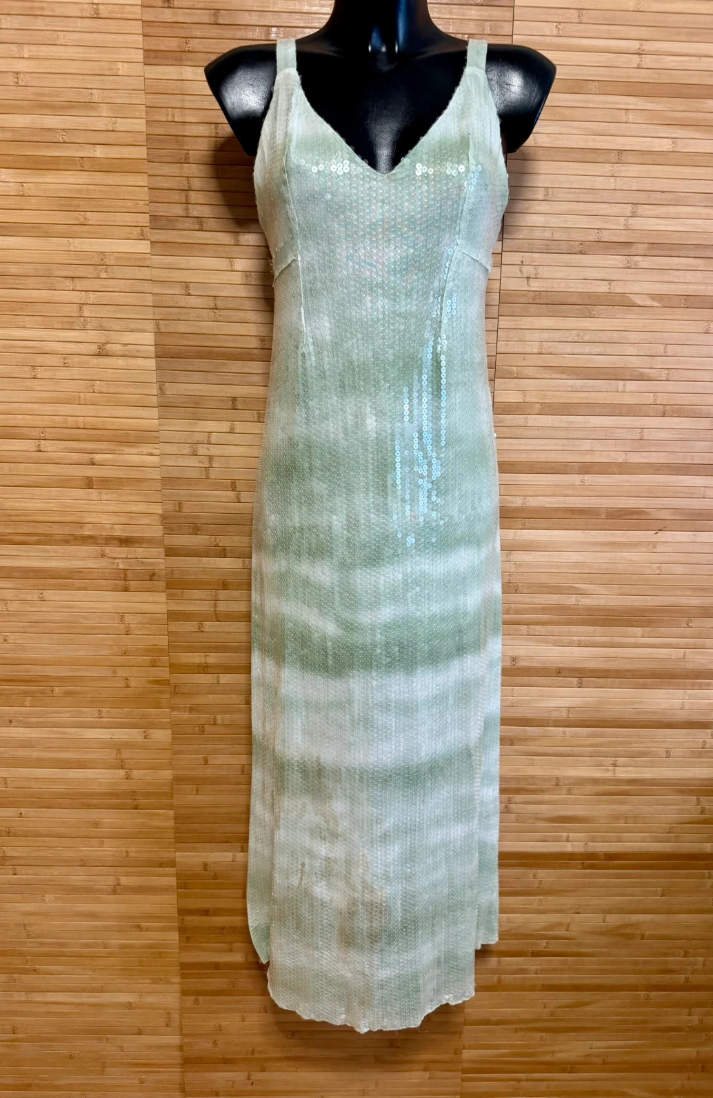 Divino vestido lentejuelas de Zara , talla M 😍