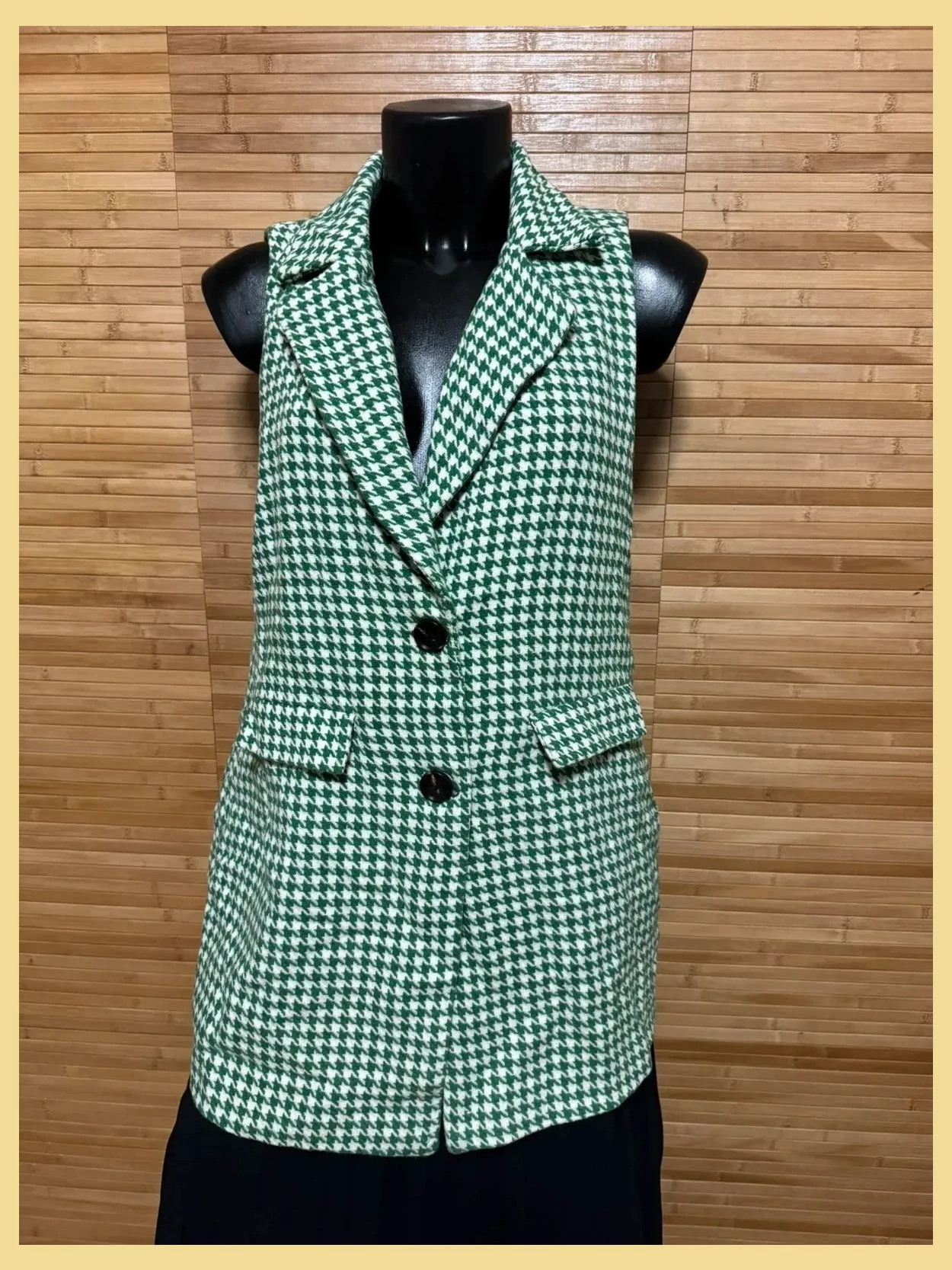 Divino chaleco tela tweed talla 42 , marca Encuentro 😍