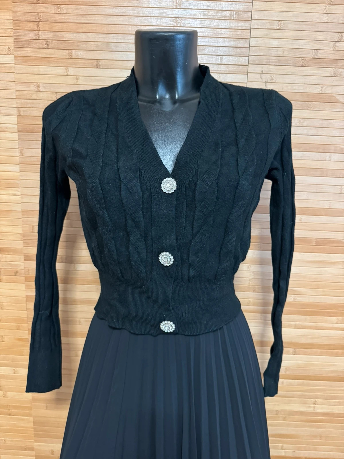 Cárdigan negro crop marca Foresta bella talla L/XL 😍