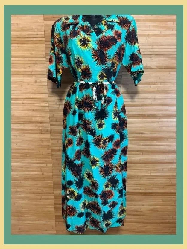 Vestido largo cruzado marca Kenzo, talla 36 , con bolsillos , lleva otro vestido debajo como forro 😍 – Kenzo – taille S / 36 / 8 2