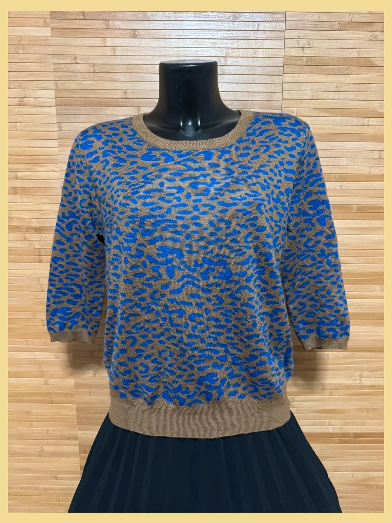 Divino jersey animal print de Silvian Heach talla L 😍