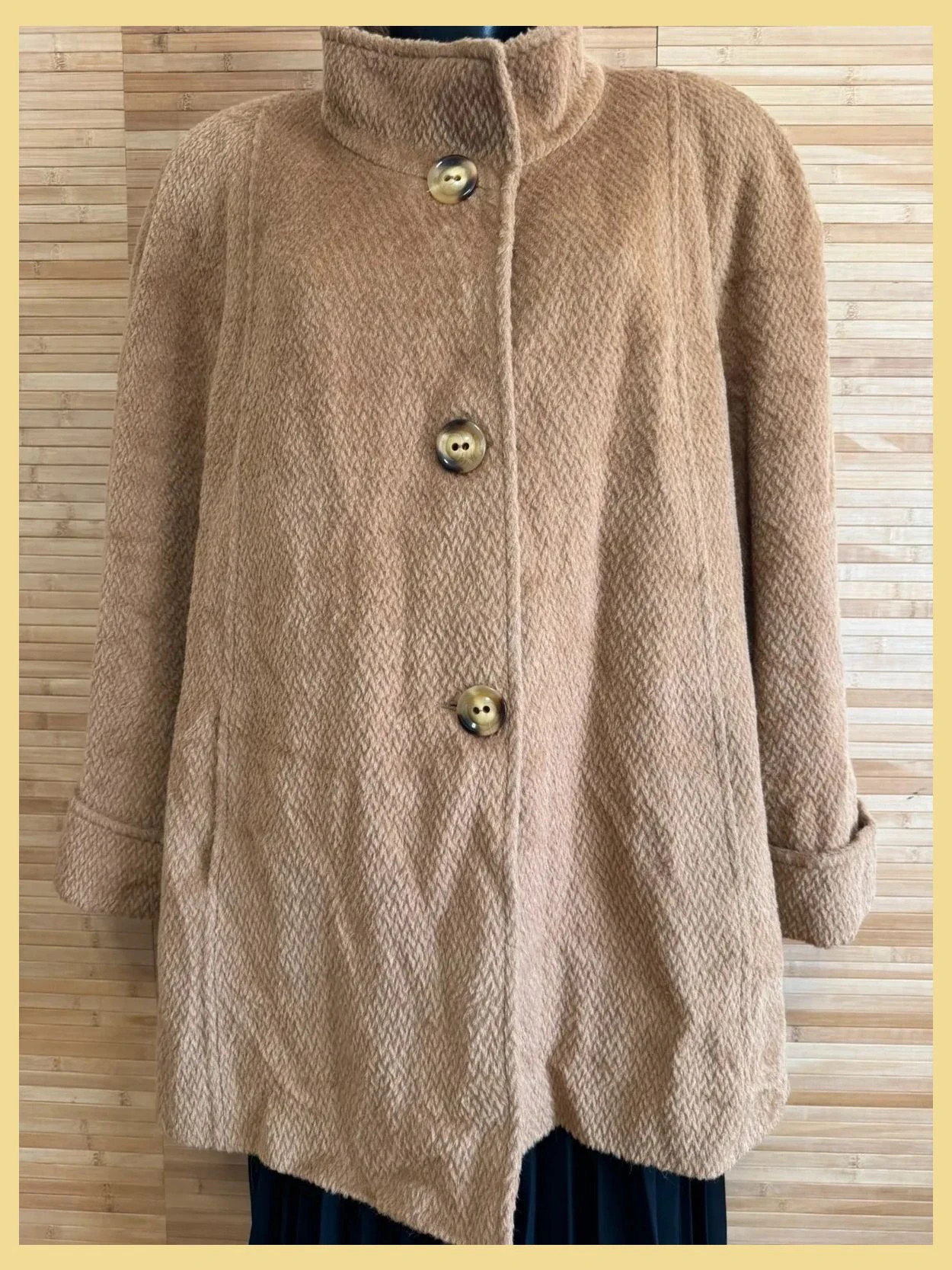 Espectacular abrigo baby llama y lana , vintage , talla 56 antigua española actual 52 😍 – El Corte Inglés – taille 6XL / 52 / 24 2