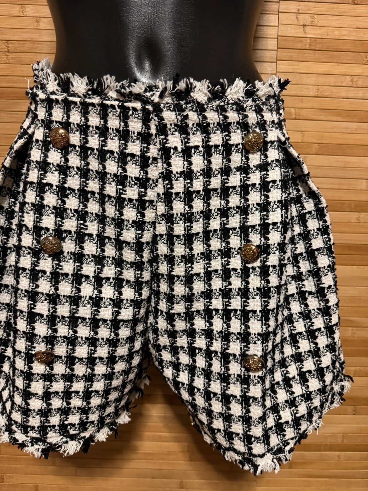 Short bicolor tela tweed talla S/M 😍 – La Boutique – taille Autre 2