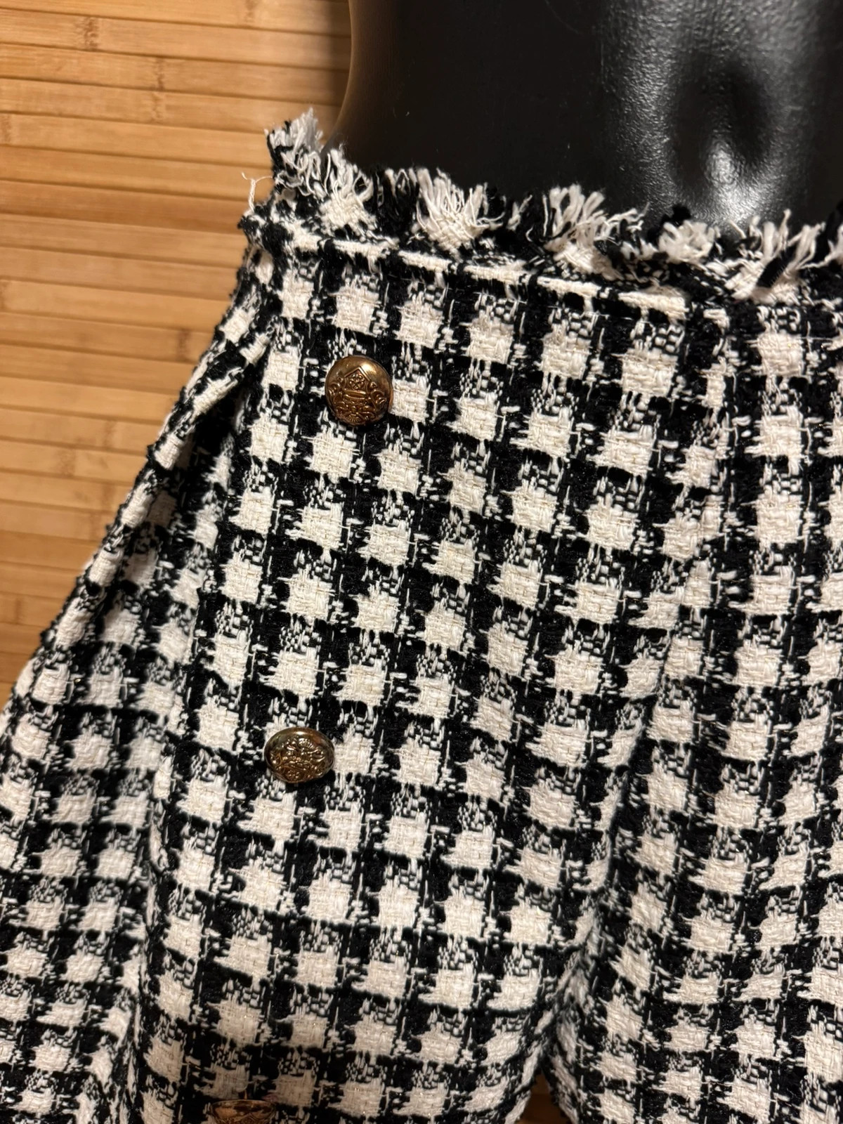 Short bicolor tela tweed talla S/M 😍 – La Boutique – taille Autre 3