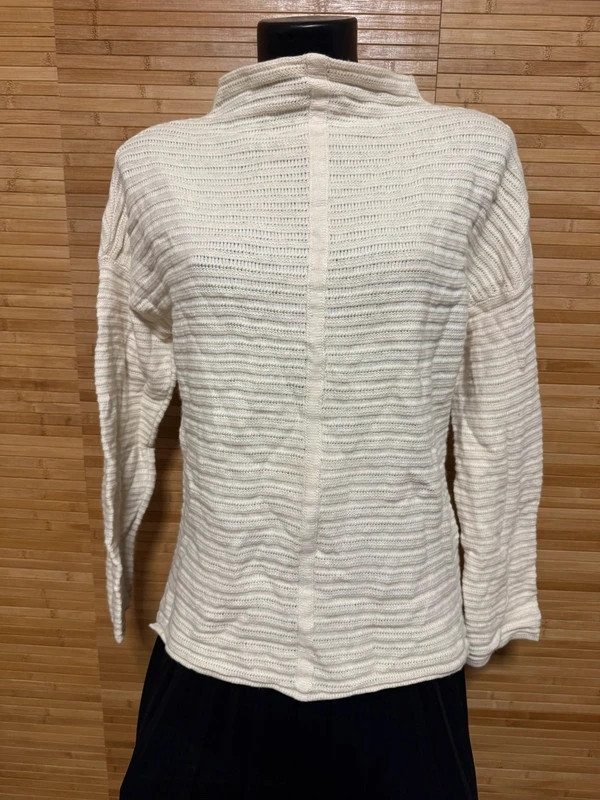 Jersey color crema marca Barbour talla 40 😍
