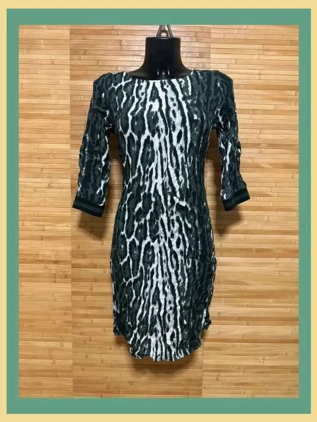 Elegante vestido midi marca Geisha, talla S 😍 – Geisha – taille S / 36 / 8