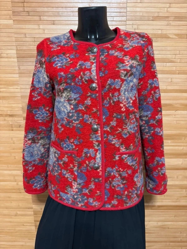 Divino blazer lana 83 % de Peter Hahn talla 40 😍