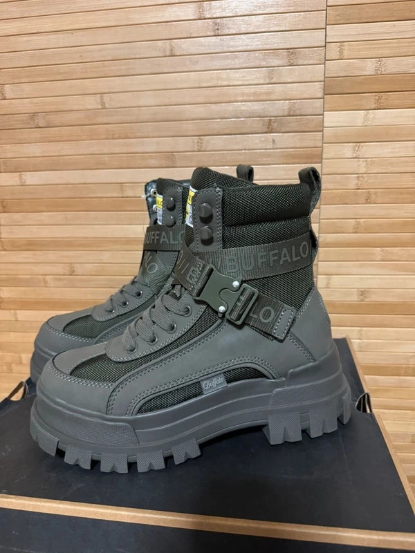 Divinos botines marca Buffalo número 38 😍 – Buffalo – taille 38 2