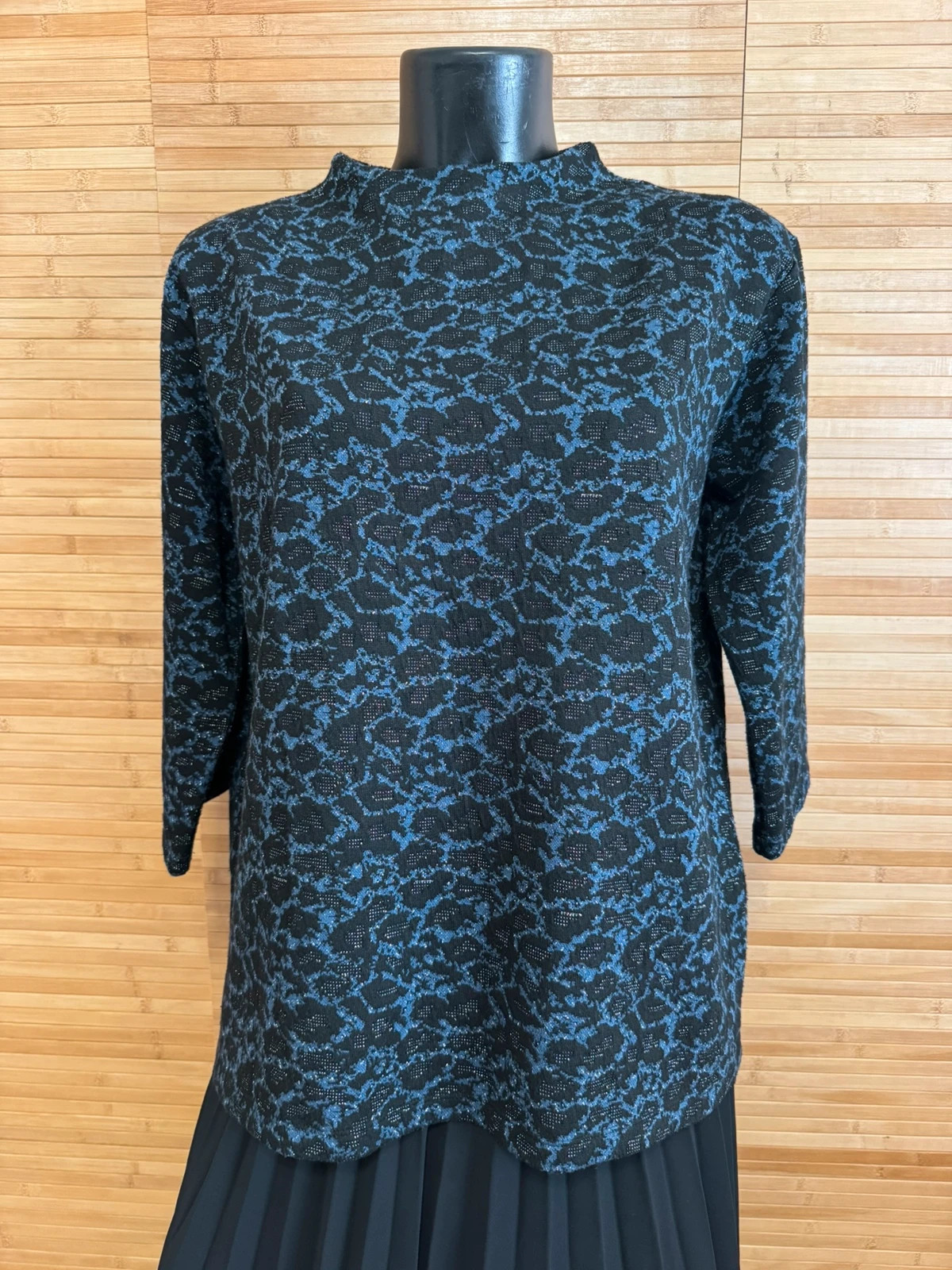 Jersey estampado marca Gallery talla 44 😍