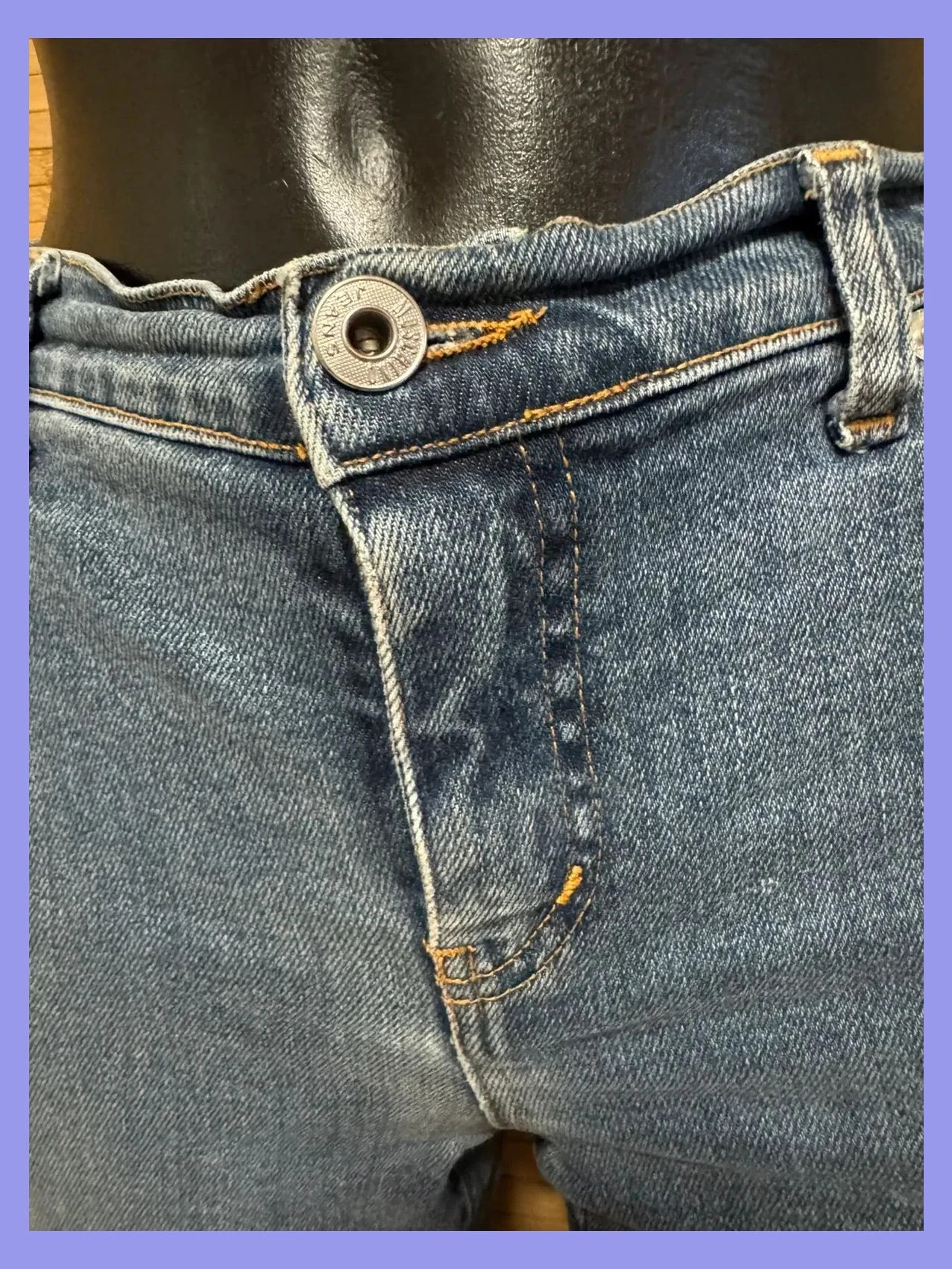 Divino vaquero vintage de moschino , acampanado, elástico, talla 38 😍 – Moschino – taille M / 38 / 10 4