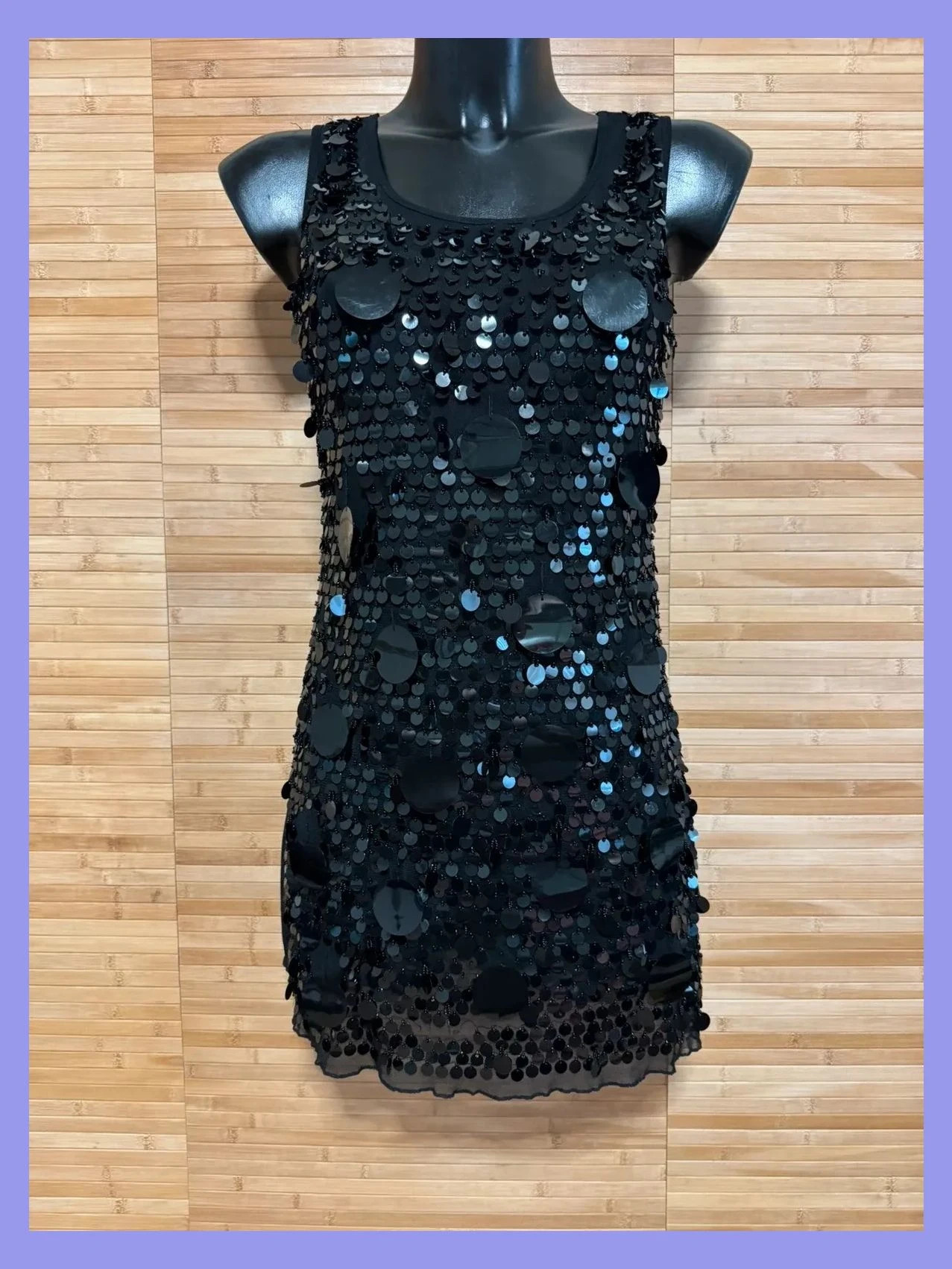 Divino vestido mini vintage con lentejuelas talla S 😍