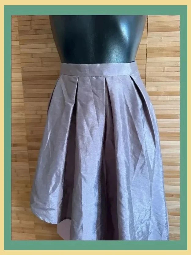 Espectacular falda asimetríca marca Strena , talla S 😍 – Strena – taille S / 36 / 8 4