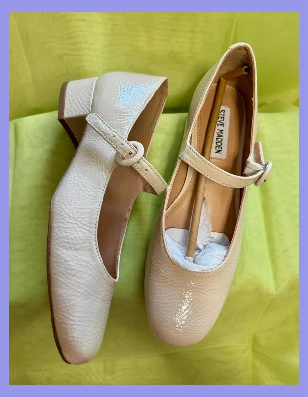 Divinas manoletinas tacón bajo charol color crema de Steve Madden, número 37 😍