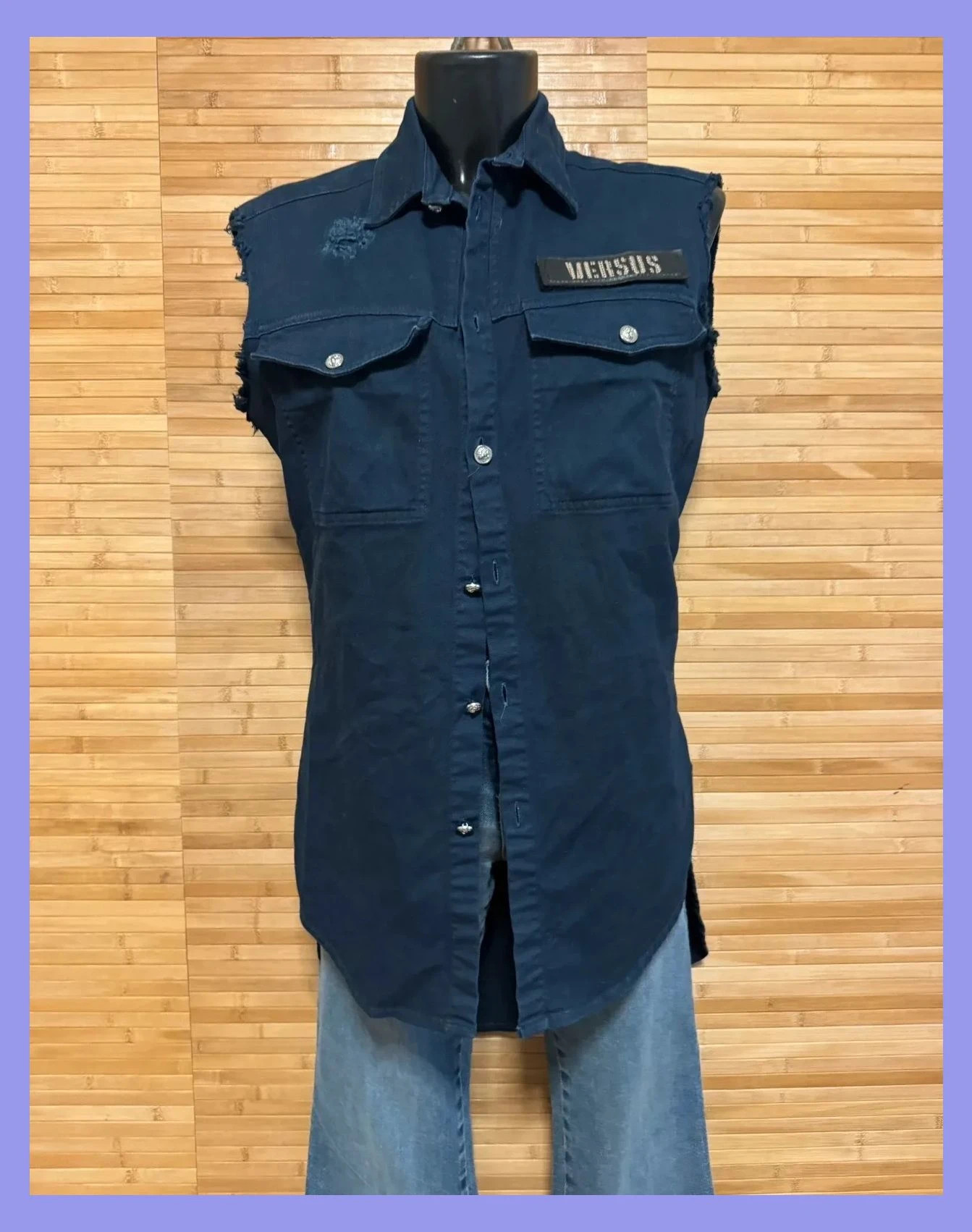 Chaleco vaquero de Versace, talla 46 italiana, 42 España 😍