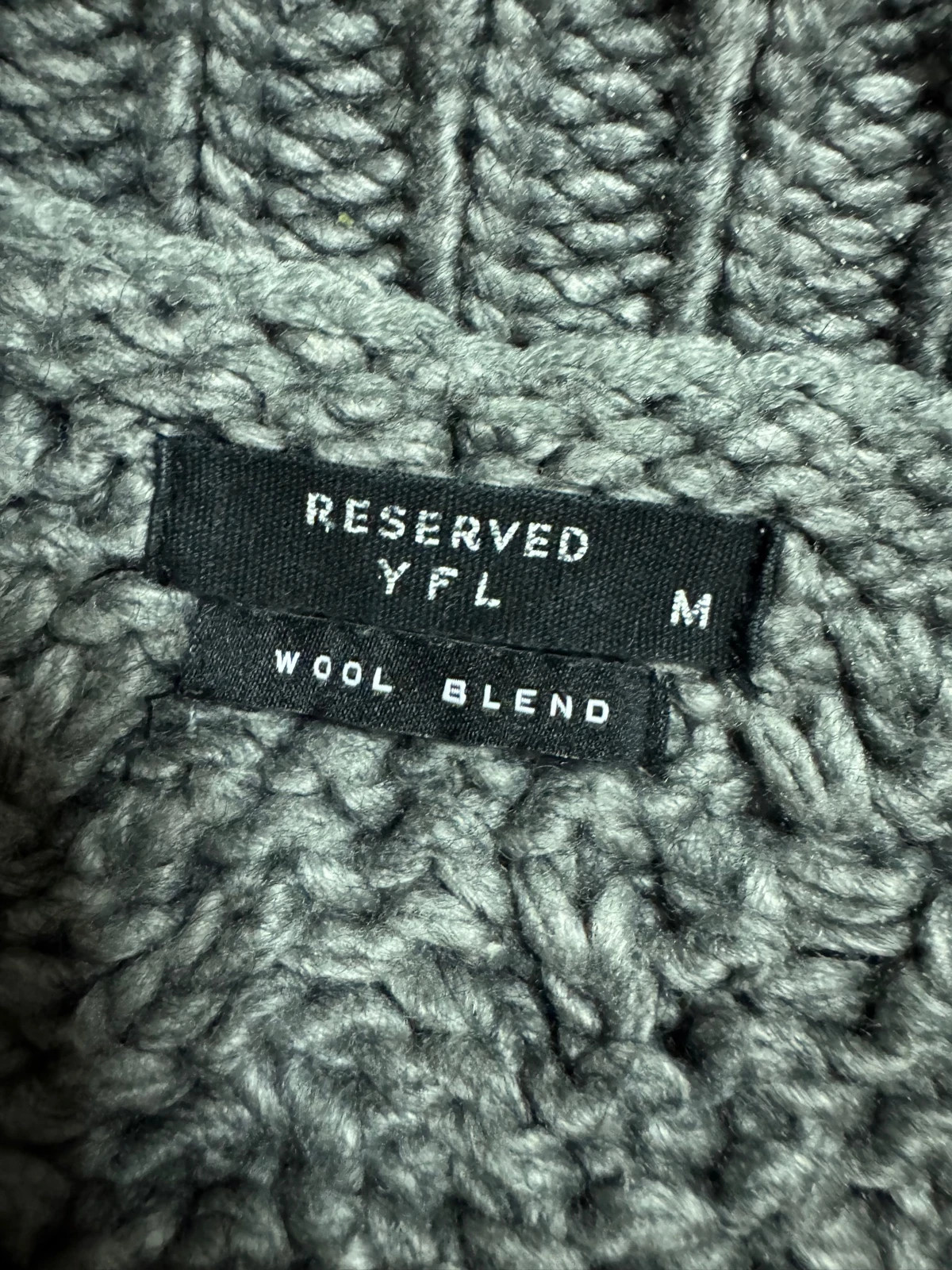 Cárdigan gris grueso marca Reserved talla M 😍 – Reserved – taille M / 38 / 10 4