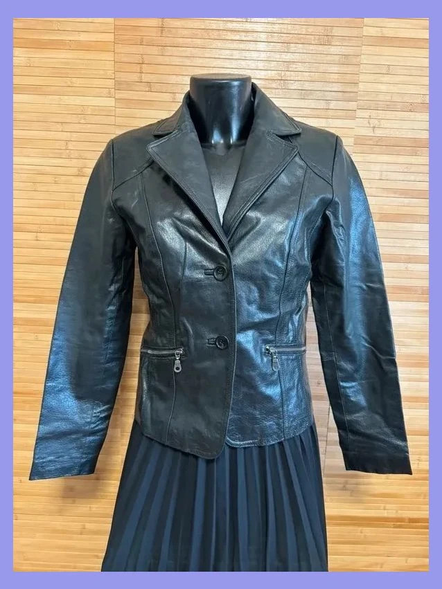 Chaqueta blazer vintage de cuero talla M 😍