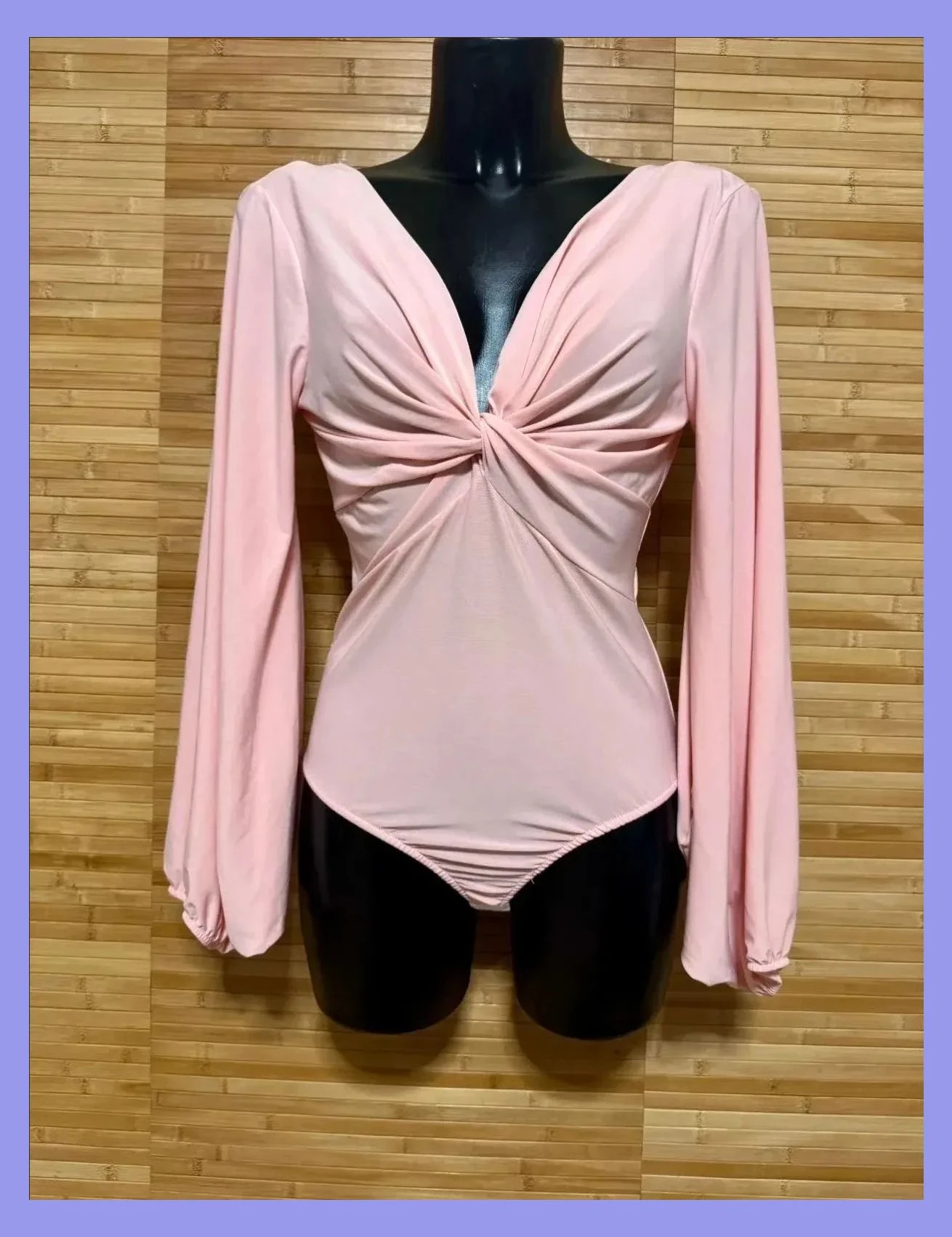 Divino body color rosa , elástico, talla única 😍