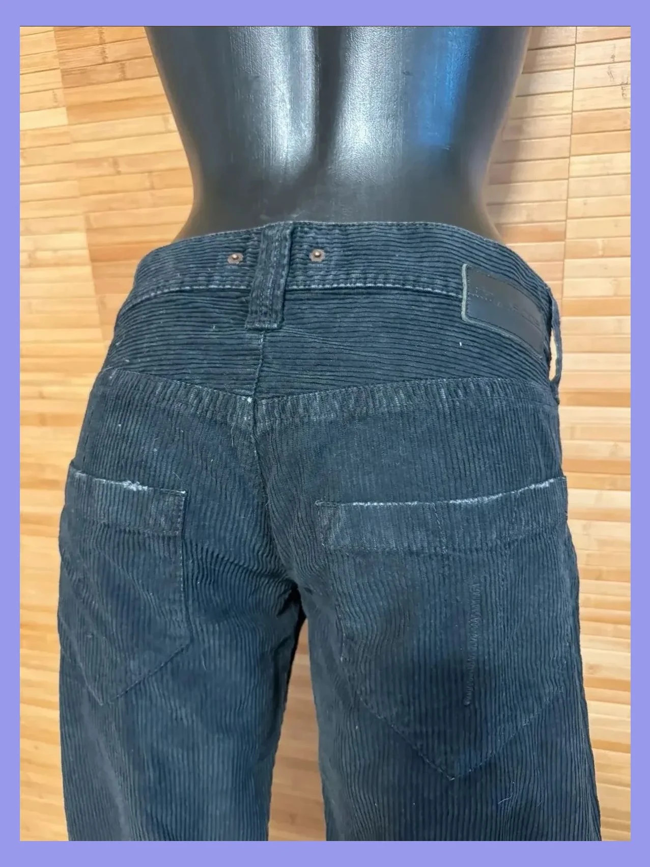 Divino pantalón pana , campana de marca Fornarina, talla 38 😍 – Fornarina – taille M / 38 / 10 4
