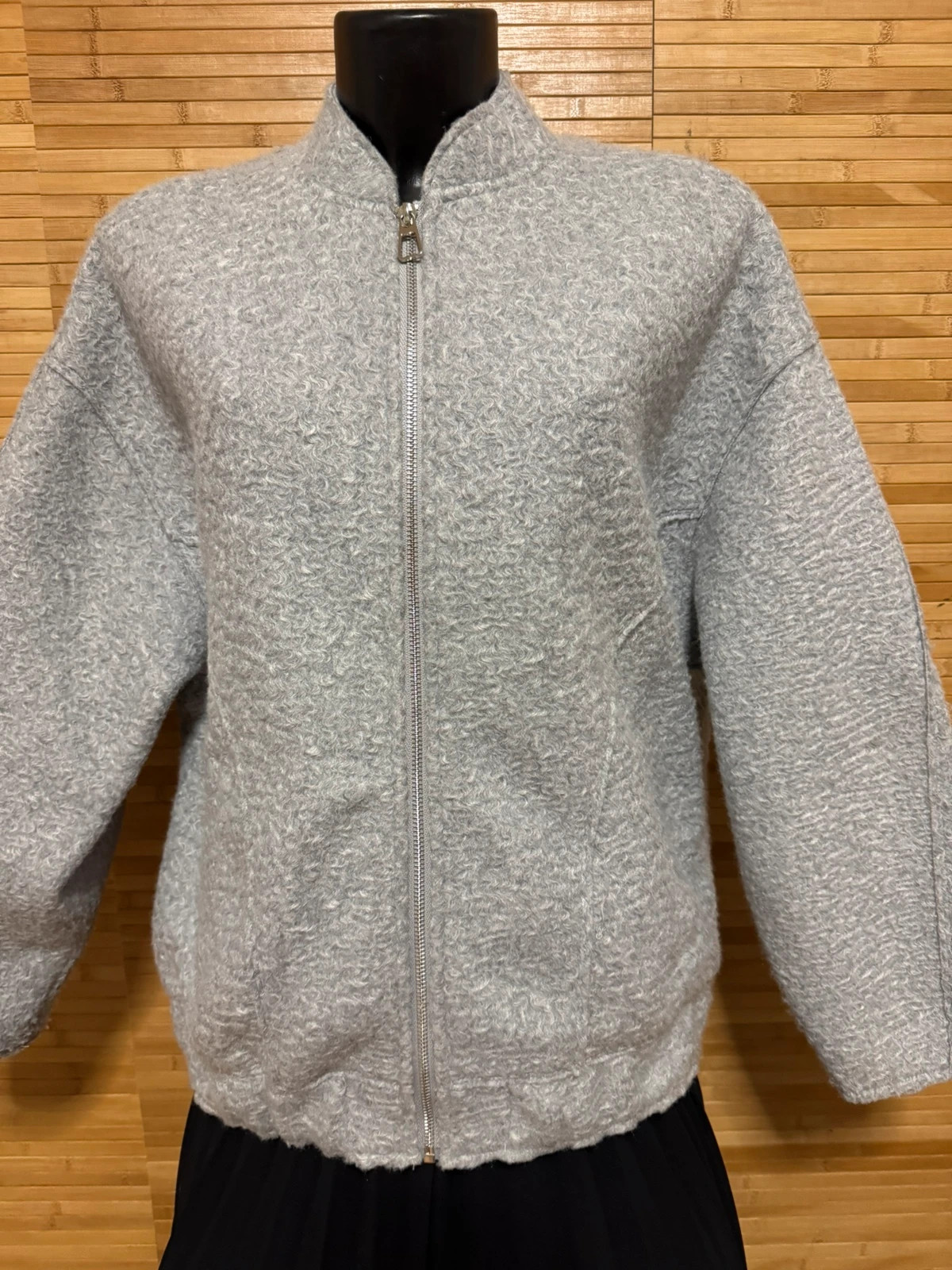 Espectacular chaqueta estilo bomber de Zara , oversize talla XS/S 😍 – Zara – taille XS / 34 / 6 2