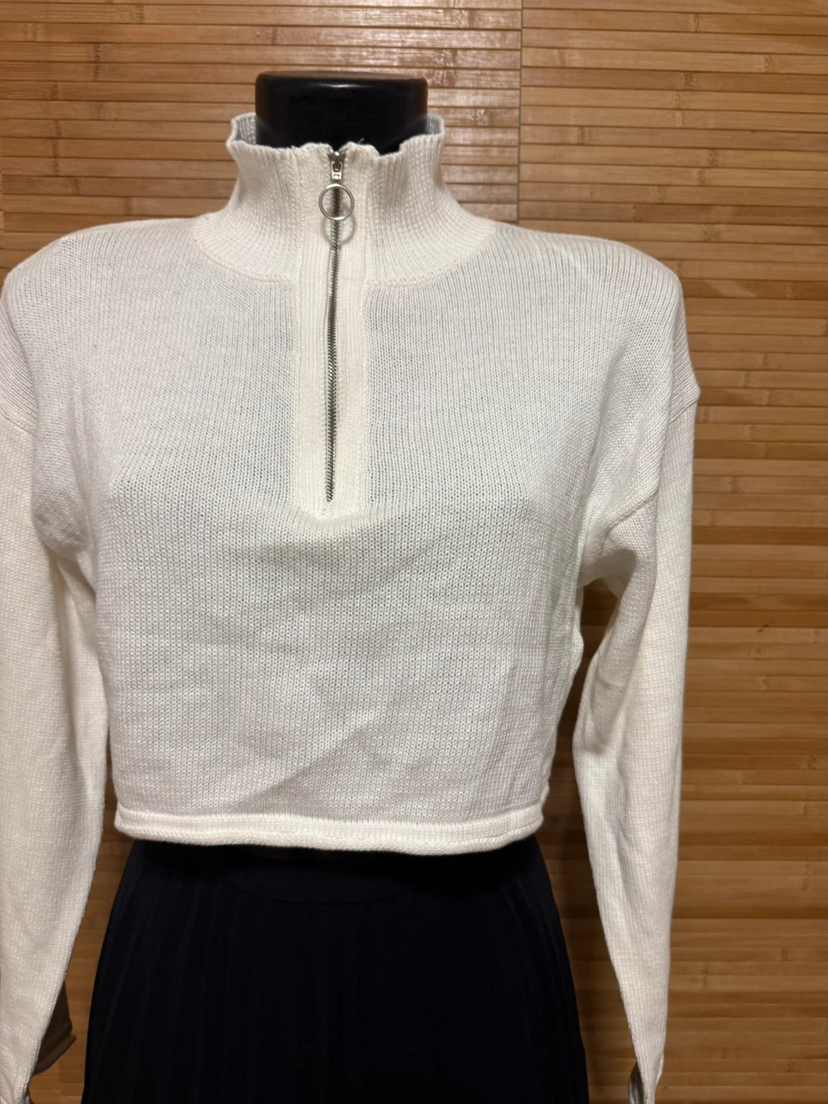 Jersey crop blanco de Stradivarius talla S 😍 – Stradivarius – taille S / 36 / 8 2
