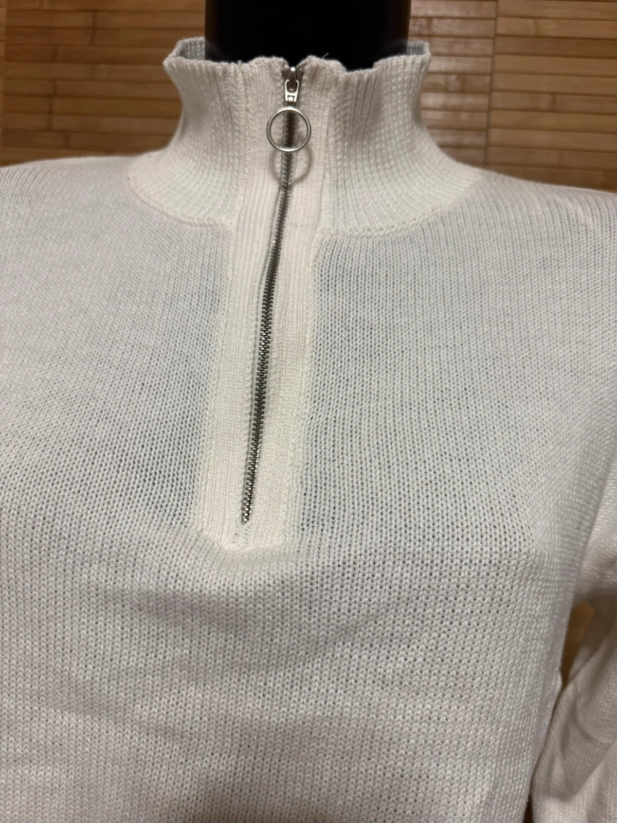 Jersey crop blanco de Stradivarius talla S 😍 – Stradivarius – taille S / 36 / 8 3