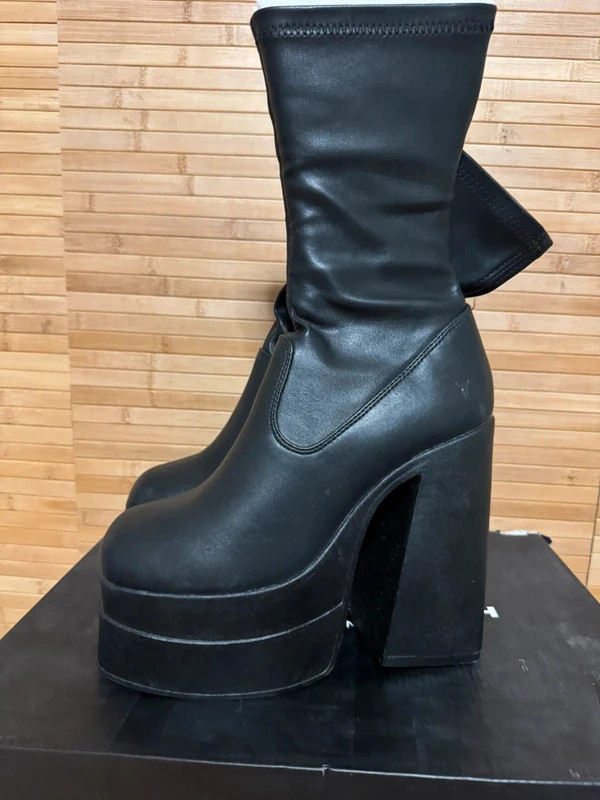 Espectaculares botines con plataforma de marca WindsorSmith número 40 😍 – Windsor Smith – taille 40 2