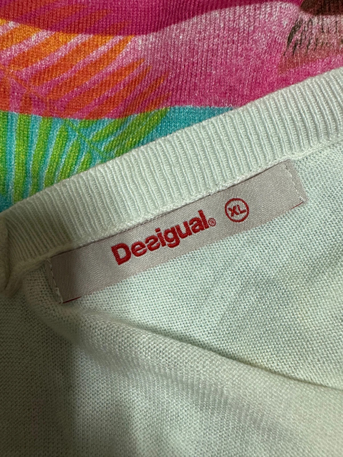 Jersey fino marca desigual talla XL 😍 – Desigual – taille XL / 42 / 14 4