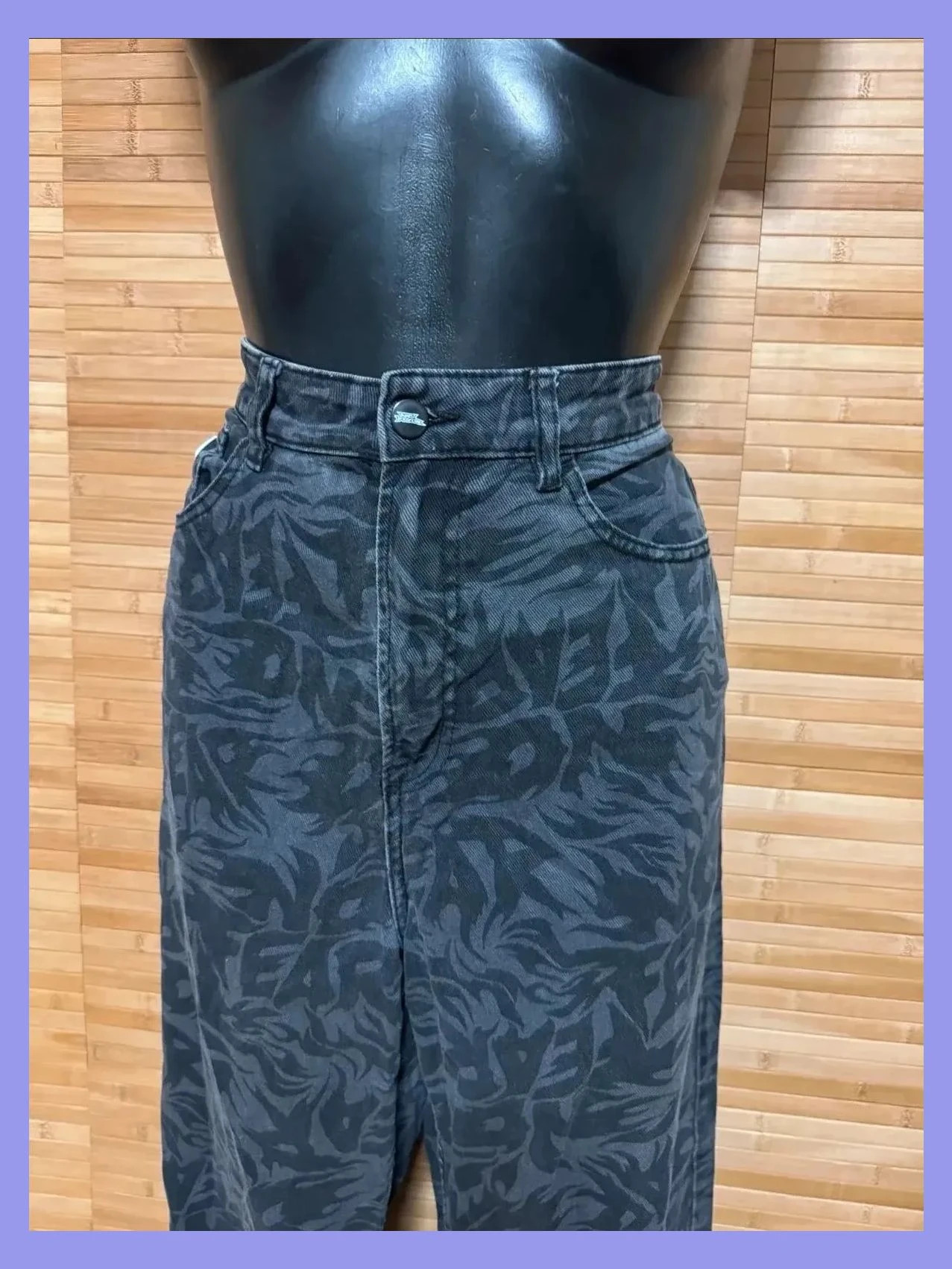 Vaquero ancho estampado de No Fear x H&M talla 38 😍 – No Fear – taille M / 38 / 10 3