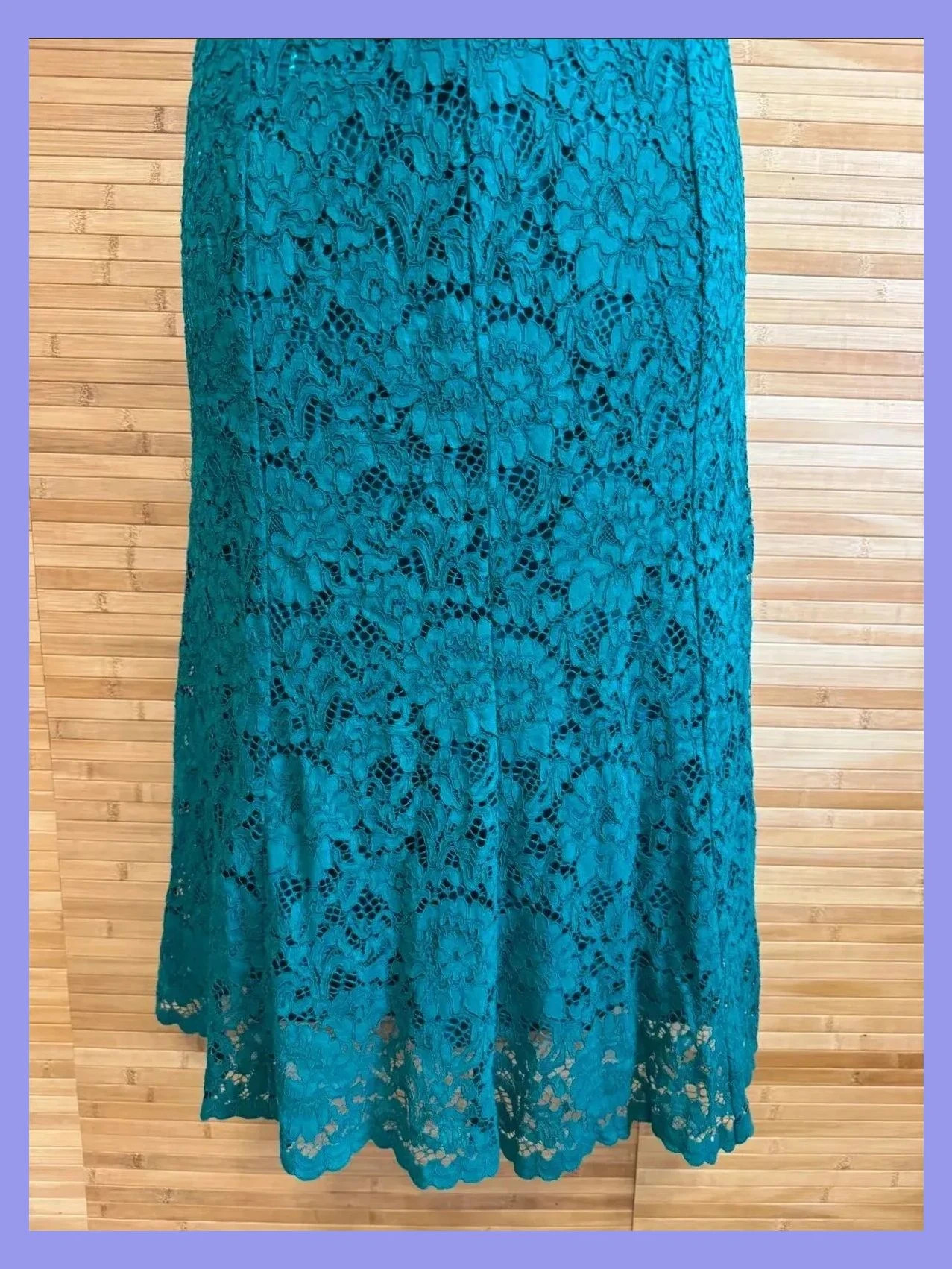 Falda midi encaje italiano marca uniqlo talla M 😍 – Uniqlo – taille M / 38 / 10 2