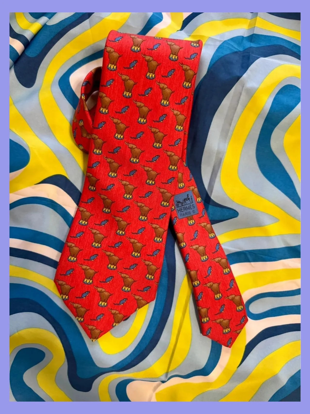Espectacular corbata de coleccionista marca Hermes 😍