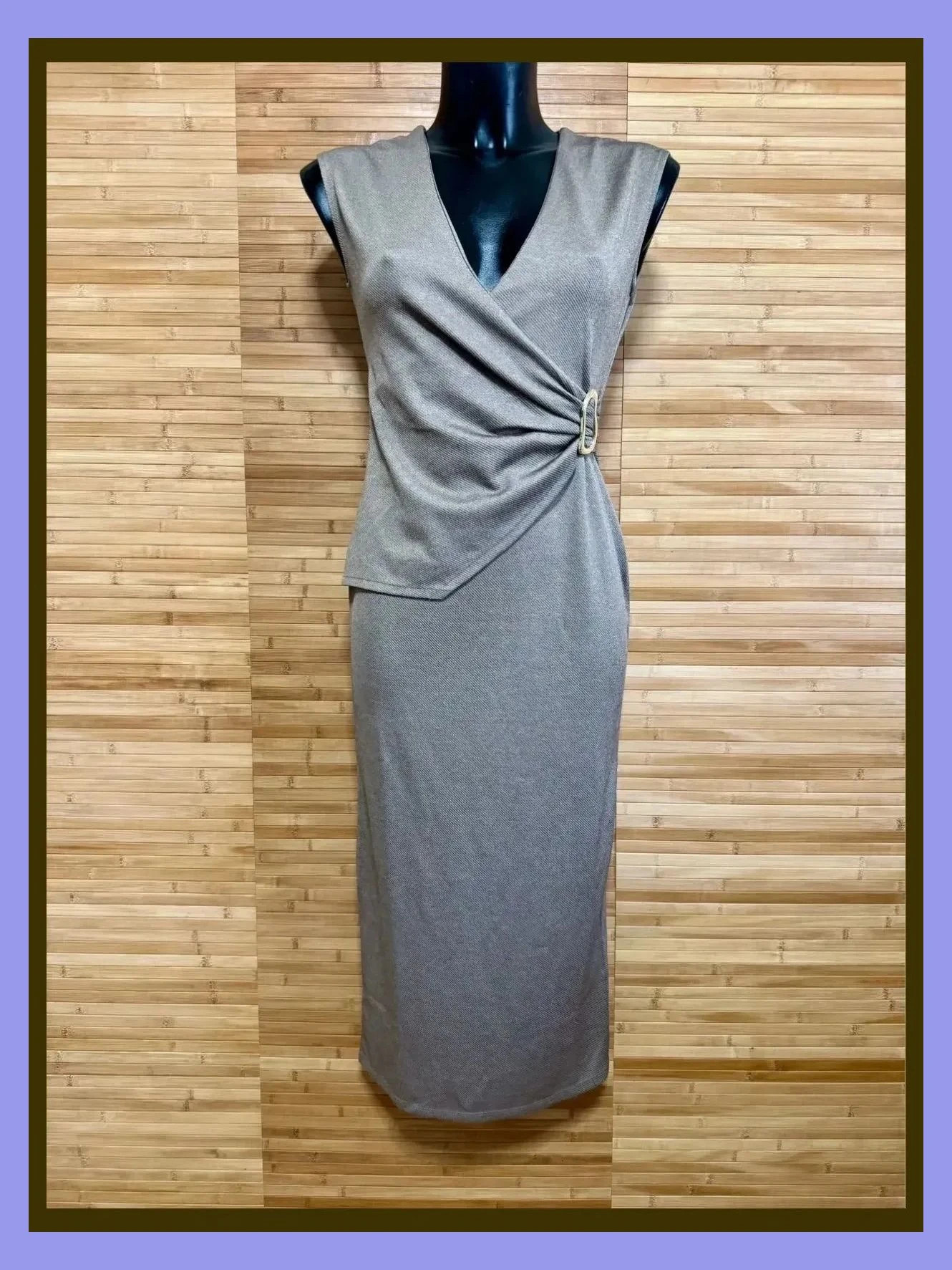 Elegante vestido midi de Zara , talla S , elástico 😍