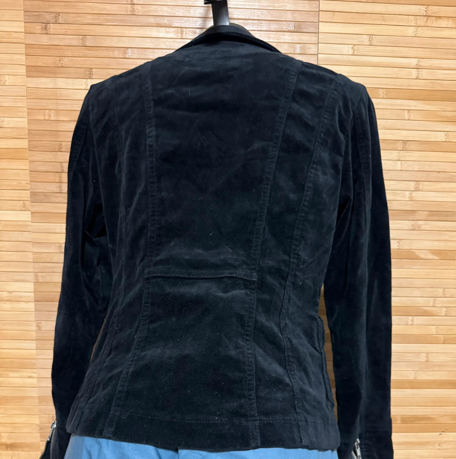 Divino blazer negro terciopelo talla 40 , marca Soho 😍 – SOHO – taille L / 40 / 12 5
