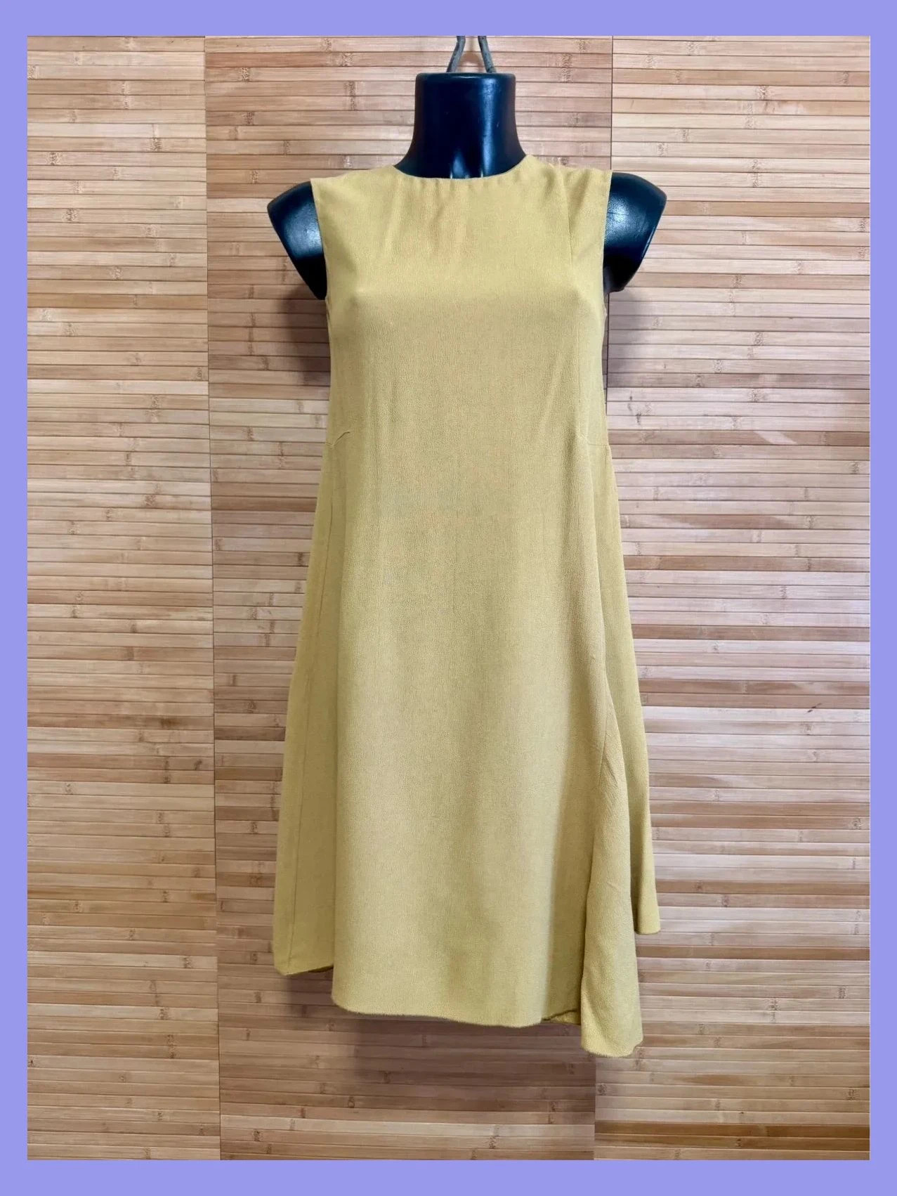 Divino Vestido marca marni, color caqui mostaza, talla 38 😍