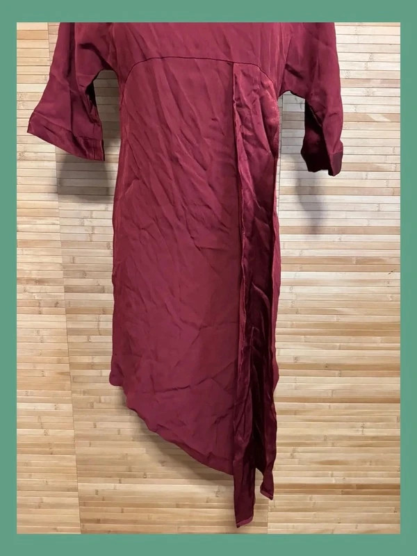 Divino vestido burdeos marca sisley talla XS 😍 – Sisley – taille XS / 34 / 6 2
