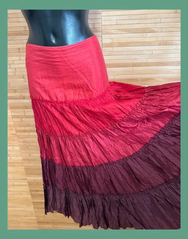 Divina falda larga de cortefiel talla 38 😍 – Cortefiel – taille M / 38 / 10 4