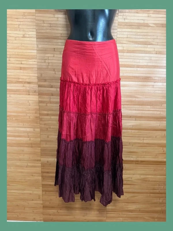 Divina falda larga de cortefiel talla 38 😍
