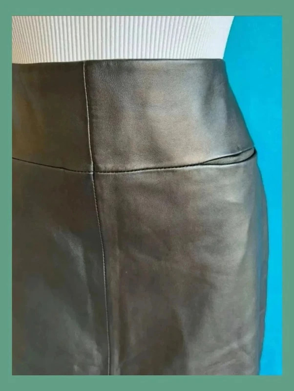 Espectacular falda midi de piel, marca Oska, talla L 😍 – OSKA – taille L / 40 / 12 2