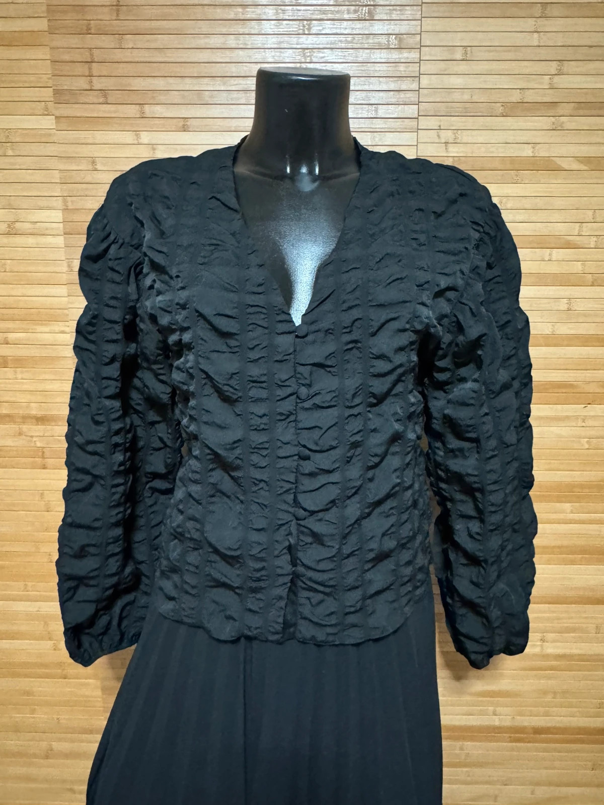 Divina blusa negra de marca Asos talla 38 😍