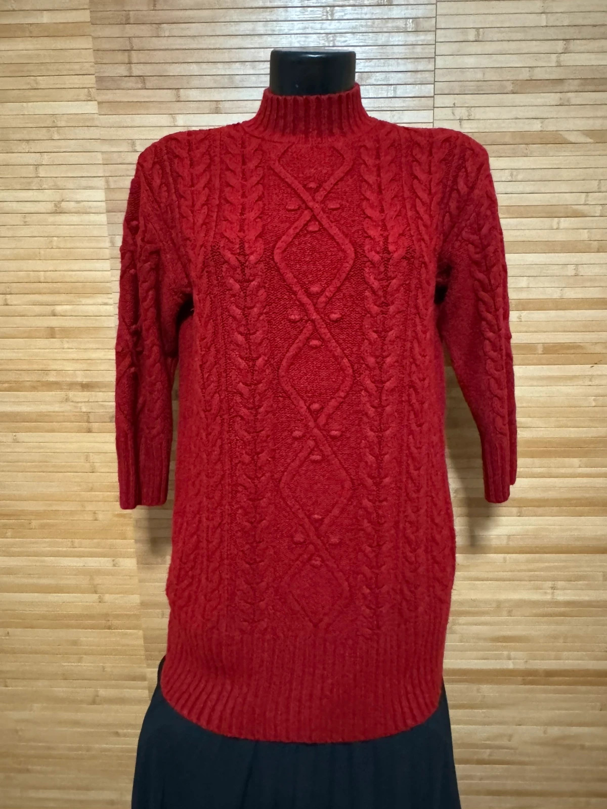 Divino jersey largo rojo marca papaya talla M 😍