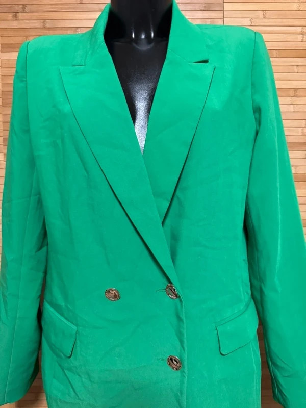 Divino blazer verde marca Melting Stockholm talla L 😍 – Melting Stockholm – taille L / 40 / 12 3