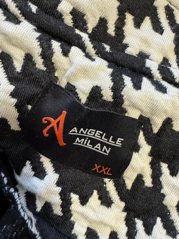 Divina chaqueta blazer de Angelle Milán talla XXL 😍 – Angelle Milan – taille XXL / 44 / 16 5
