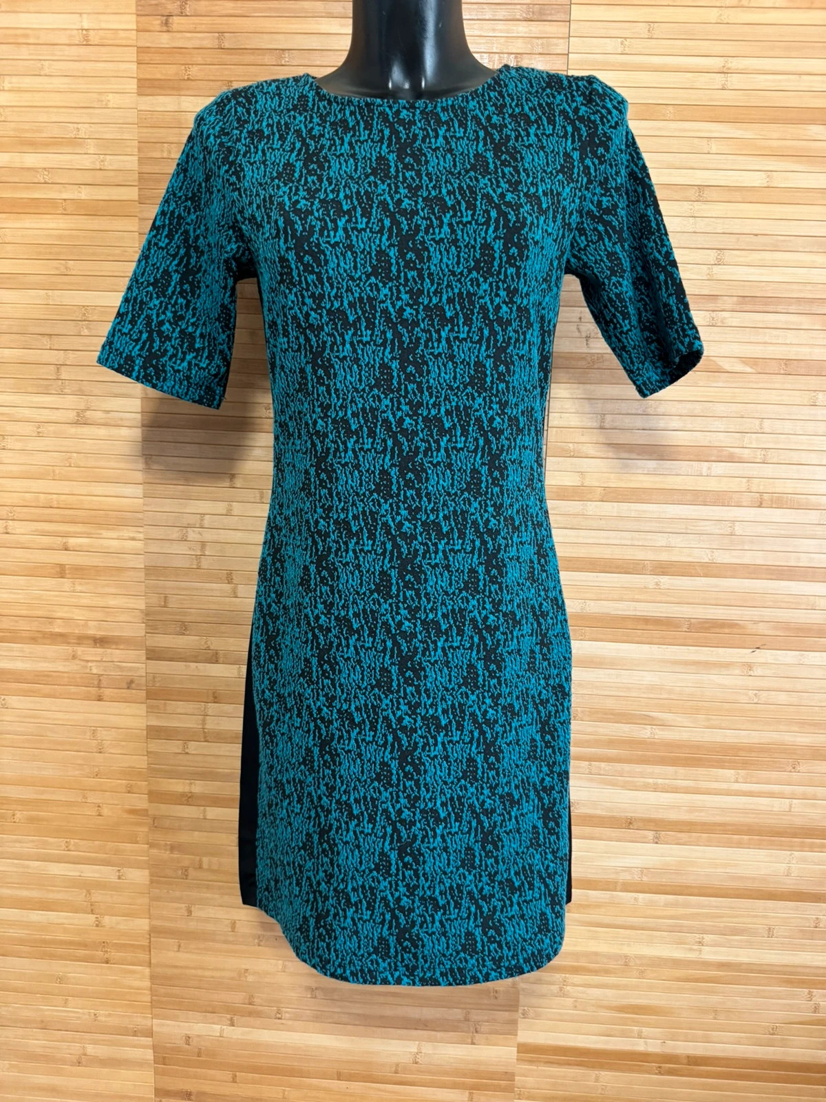 Vestido estampado punto marca So soire talla S 😍