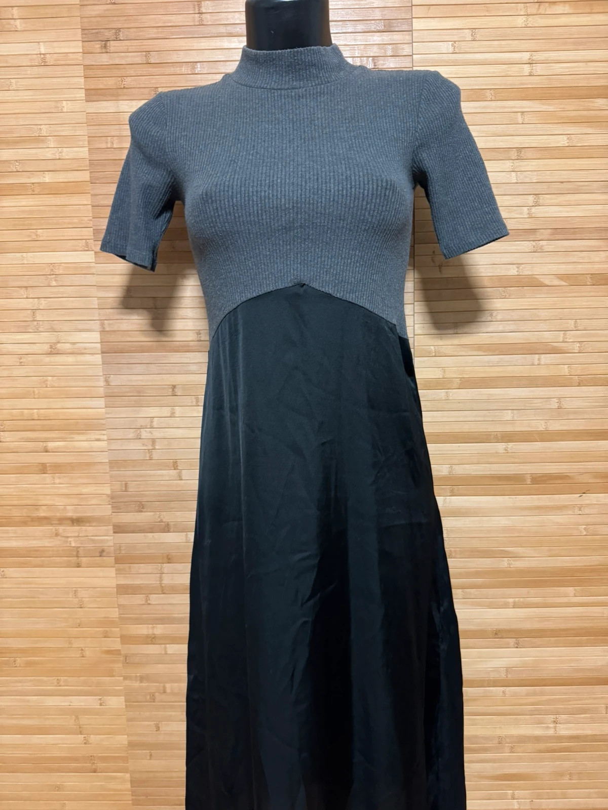 Divino vestido bicolor de Zara , talla S 😍 – Zara – taille S / 36 / 8 2