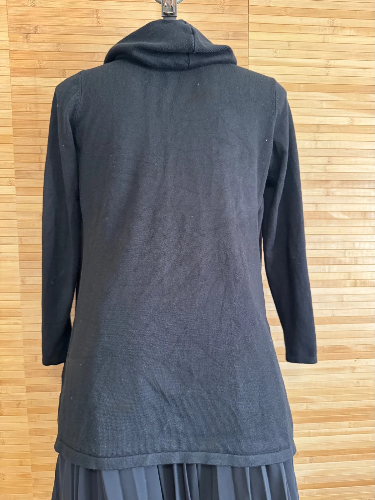 Cárdigan negro abierto con capucha marca Cyrus talla S 😍 – Cyrus – taille S / 36 / 8 3