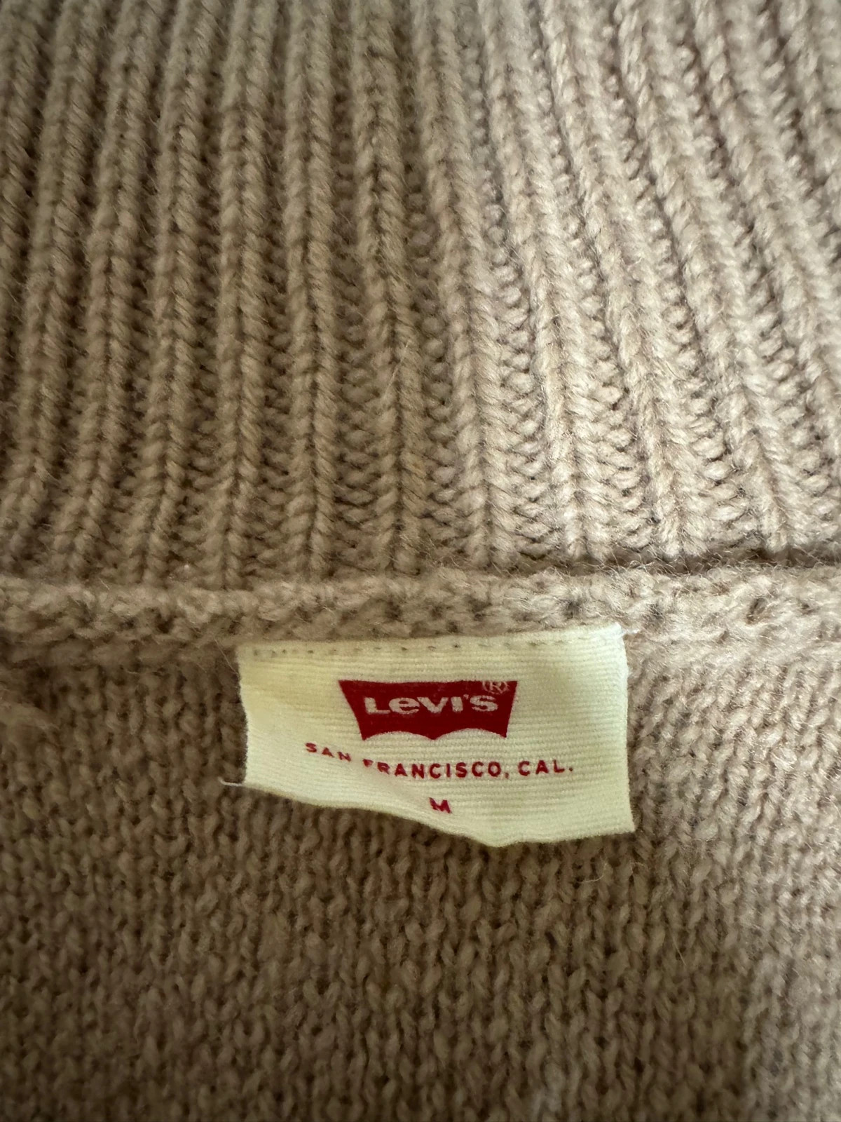 Cárdigan 80% lana de marca Levis talla M 😍 – Levi's – taille M / 38 / 10 4