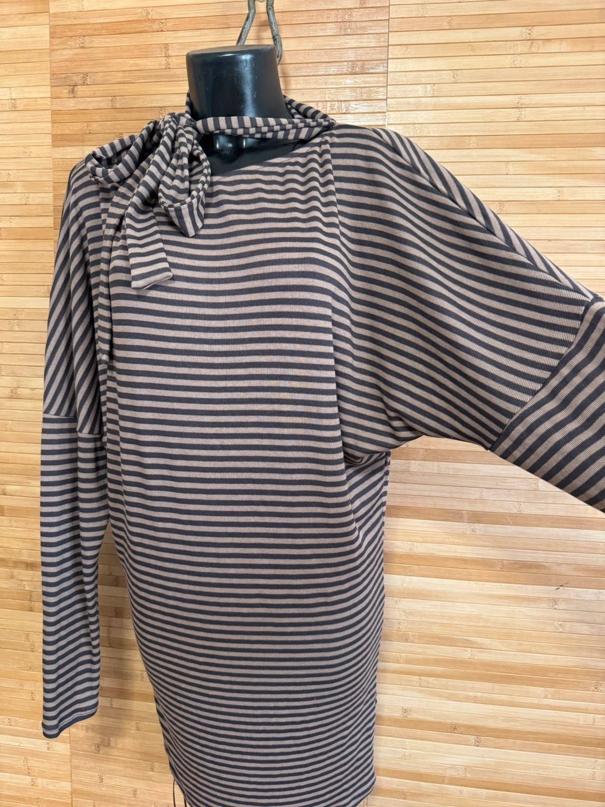 Divino vestido oversize rayas de zara , talla L 😍 – Zara – taille L / 40 / 12 2