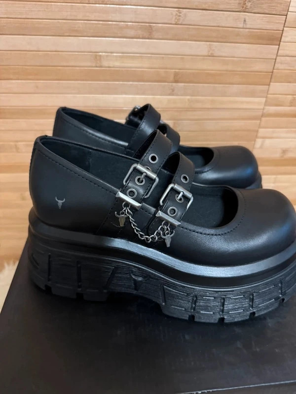 Espectacular zapato plataforma de windsor Smith número 37 😍 – Windsor Smith – taille 37 2