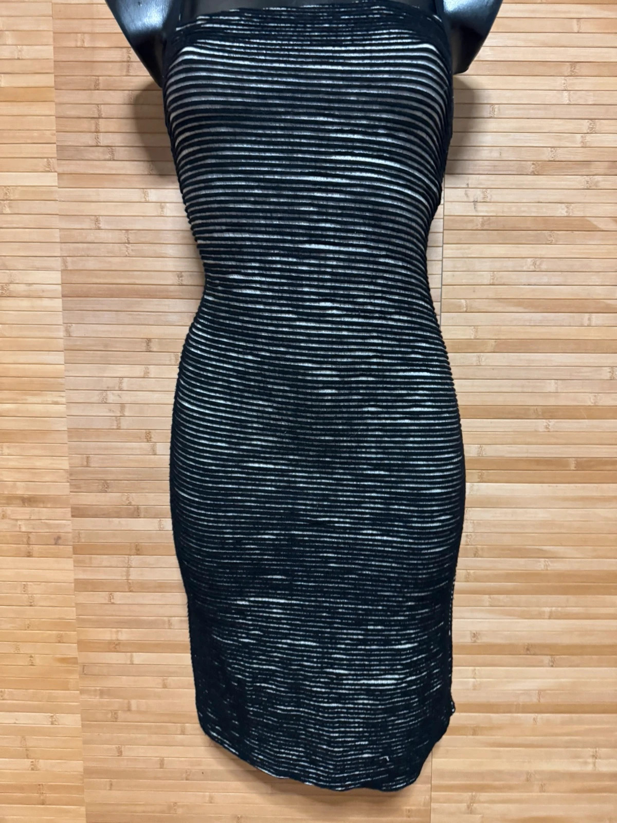 Vestido punto tirantes de Versace jeans talla 38 elástico 😍 – Versace Jeans – taille M / 38 / 10 2